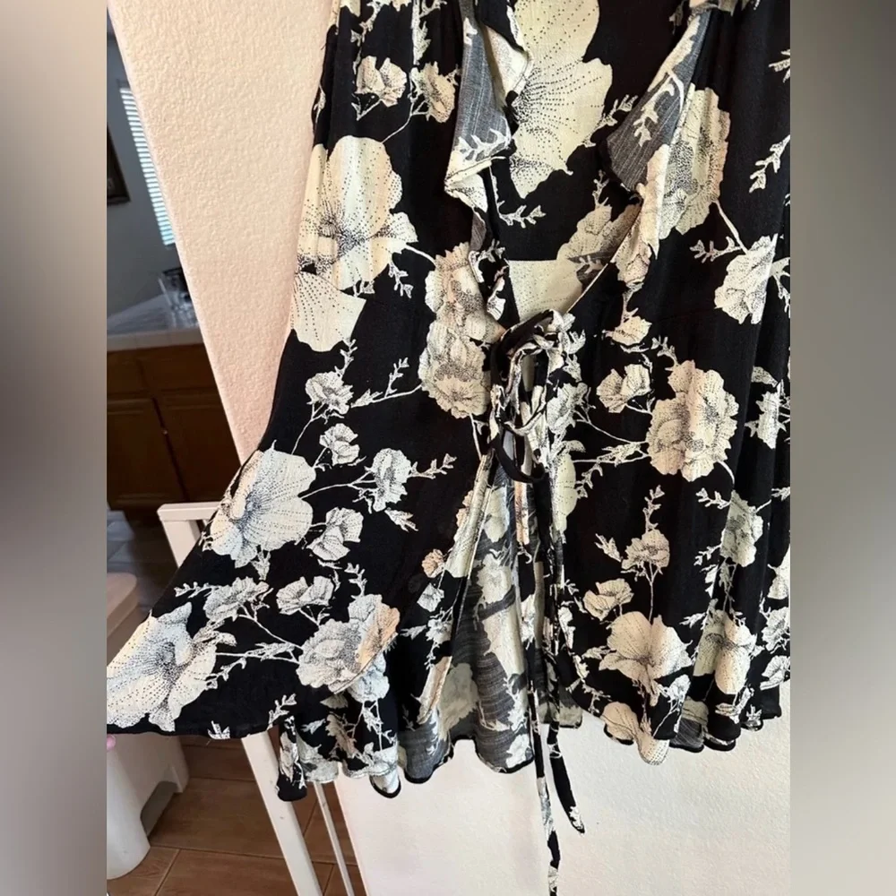 Free People Black Wrap Dress with Cream Floral Print Ruffled Mini Dress size XS